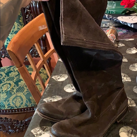 Amazing suede pirate boots - Picture 3 of 3